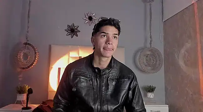 AndyPalmer  online show from 21, 12, 2024