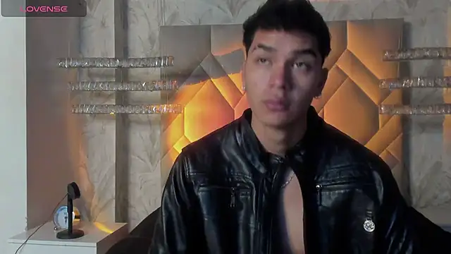 Snapshot of AndyPalmer_ chatting on 28, 12, 2024 AndyPalmer online show from 28, 12, 2024