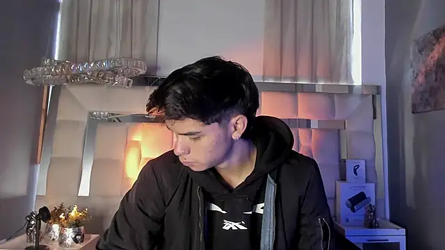 AndyPalmer  online show from 19, 2, 2025