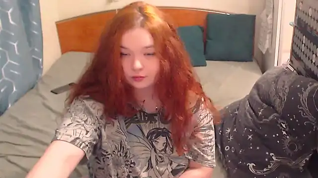 Snapshot of HaleyRoute chatting on 31, 10, 2025 HaleyRoute online show from 31, 10, 2025