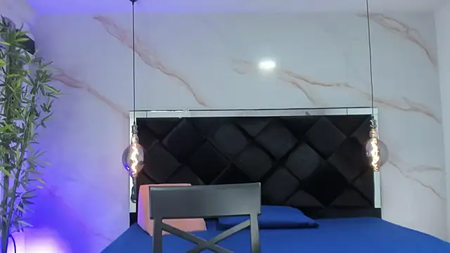 AngelaaCute  online show from 21, 10, 2025