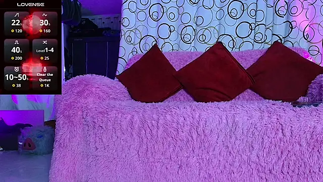 SukiFuyu  online show from 9, 9, 2025