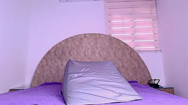 anisha x online show from 7, 3, 2026