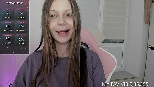 Snapshot of shy_melony chatting on 28, 10, 2025 shy melony online show from 28, 10, 2025