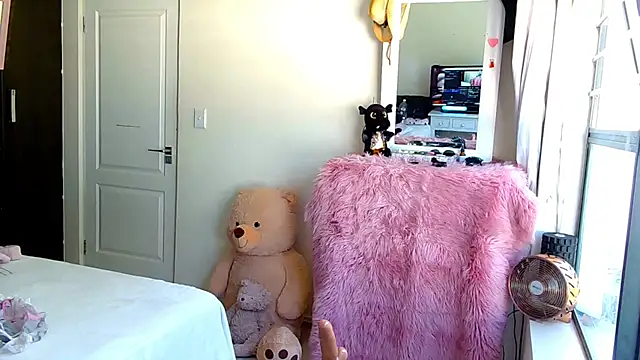 Snapshot of Luscious_angell chatting on 23, 1, 2025 Luscious angell online show from 23, 1, 2025