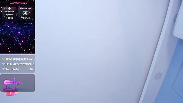 Snapshot of dulce_santamaria chatting on 24, 12, 2024 dulce santamaria online show from 24, 12, 2024