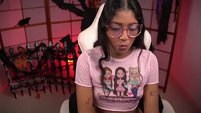 small emilie online show from 29, 10, 2025