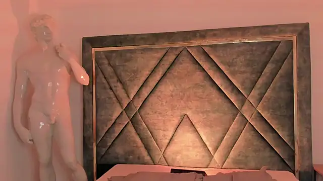 Ari sunshine  online show from 4, 10, 2025