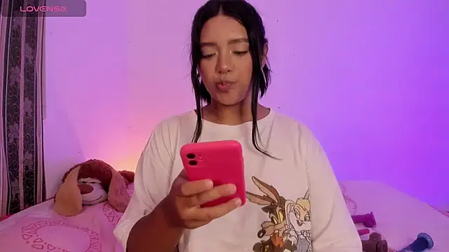 DIANEE 01 online show from 17, 3, 2025