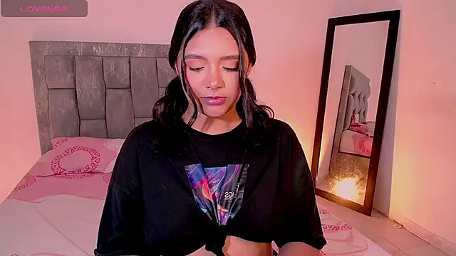 DIANEE 01 online show from 28, 2, 2026