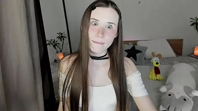 Snapshot of Stella_Sunny chatting on 5, 8, 2026 Stella Sunny online show from 5, 8, 2026