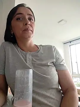Snapshot of natalie_cowens chatting on 13, 2, 2025 natalie cowens online show from 13, 2, 2025