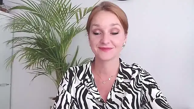 AliciaDesire online show from 29, 9, 2025