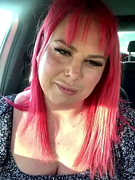 Snapshot of redxxxvixen chatting on 4, 3, 2025 redxxxvixen online show from 4, 3, 2025