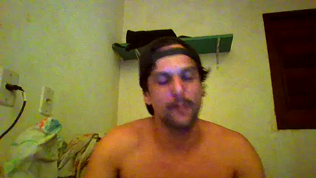 Snapshot of couplemilk chatting on 2, 5, 2026 couplemilk online show from 2, 5, 2026