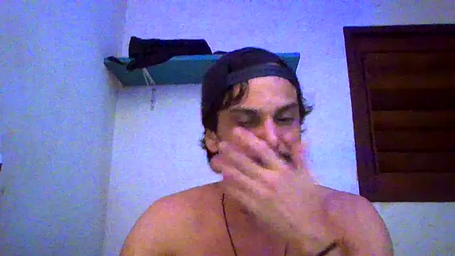 Snapshot of couplemilk chatting on 10, 5, 2026 couplemilk online show from 10, 5, 2026