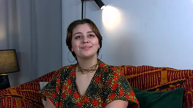 Snapshot of MaryMurray chatting on 2, 2, 2025 MaryMurray online show from 2, 2, 2025