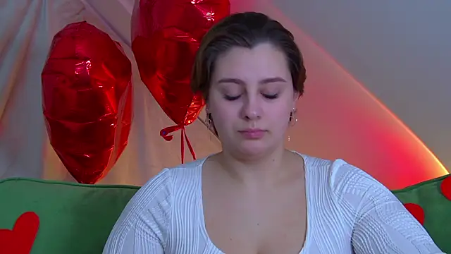 Snapshot of MaryMurray chatting on 17, 2, 2025 MaryMurray online show from 17, 2, 2025