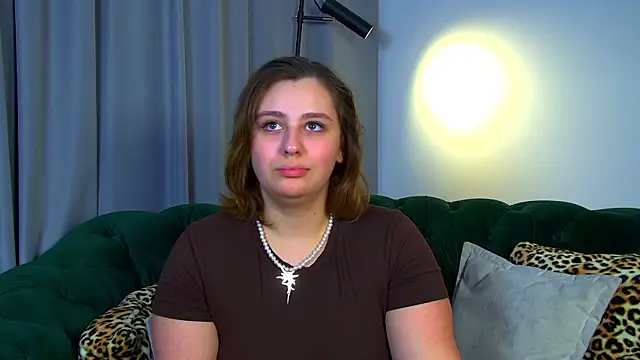 Snapshot of MaryMurray chatting on 23, 10, 2025 MaryMurray online show from 23, 10, 2025