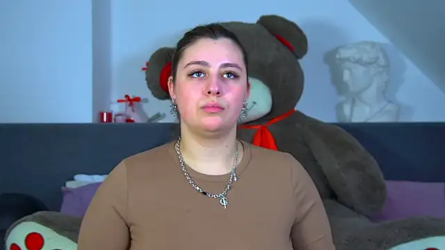 Snapshot of MaryMurray chatting on 23, 11, 2025 MaryMurray online show from 23, 11, 2025