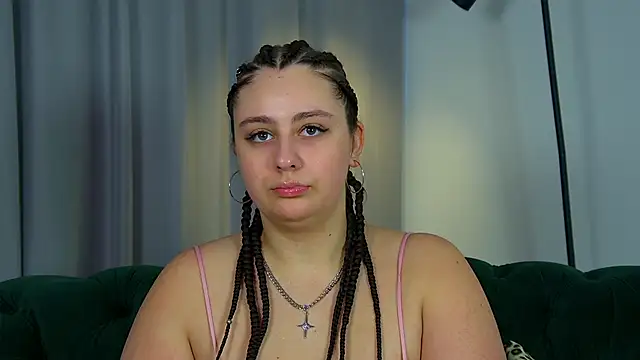 Snapshot of MaryMurray chatting on 27, 11, 2025 MaryMurray online show from 27, 11, 2025