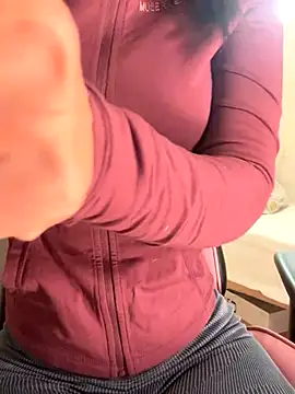 Adriennesexxx online show from 20, 11, 2025