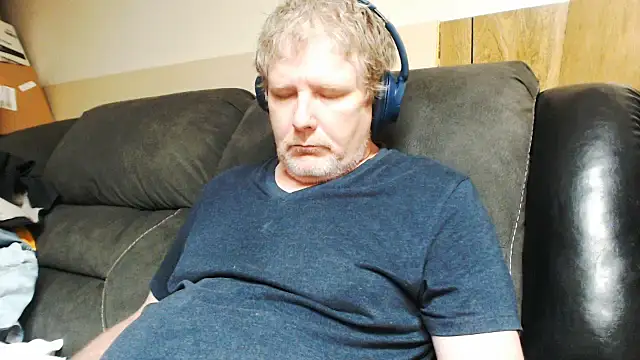 BrisonChase online show from 29, 7, 2026