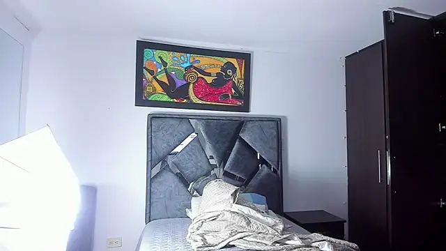 Snapshot of Vahiolet_smith chatting on 8, 11, 2025 Vahiolet smith online show from 8, 11, 2025