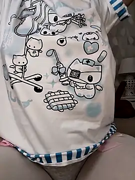 Snapshot of angeline_teen chatting on 12, 2, 2026 angeline teen online show from 12, 2, 2026