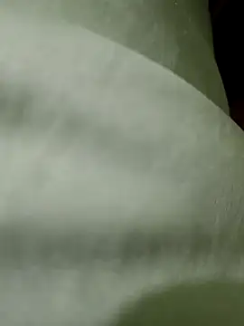 Snapshot of hornycharlie04 chatting on 2, 12, 2025 hornycharlie04 online show from 2, 12, 2025