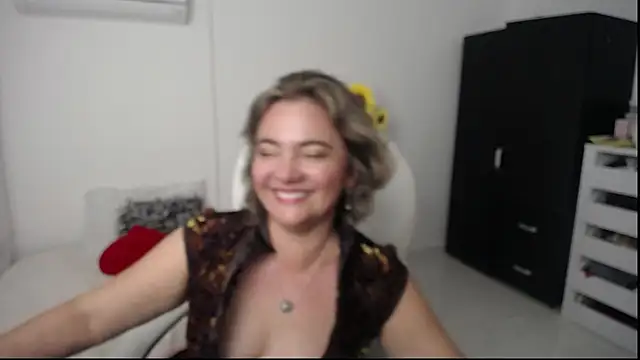 Ghada milf online show from 3, 1, 2025