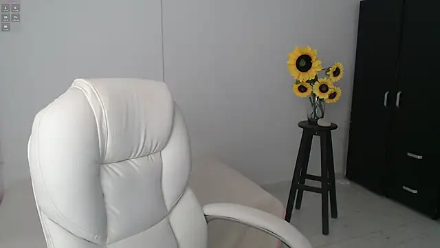 Ghada milf online show from 19, 3, 2025