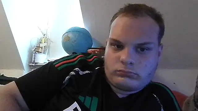 Nicolasjlhkjzl online show from 30, 6, 2026