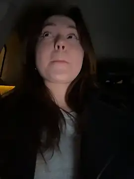 Peachy Dream online show from 16, 11, 2025