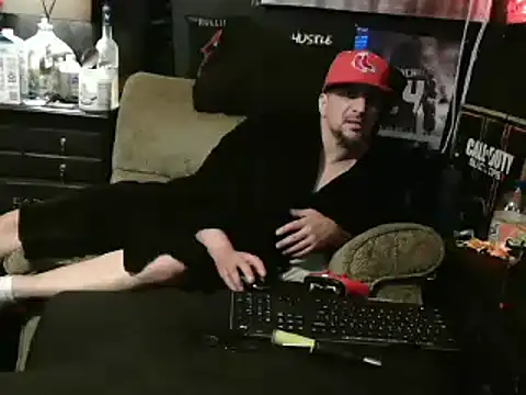 Snapshot of RM_Discov3ri3z chatting on 4, 1, 2025 RM Discov3ri3z online show from 4, 1, 2025