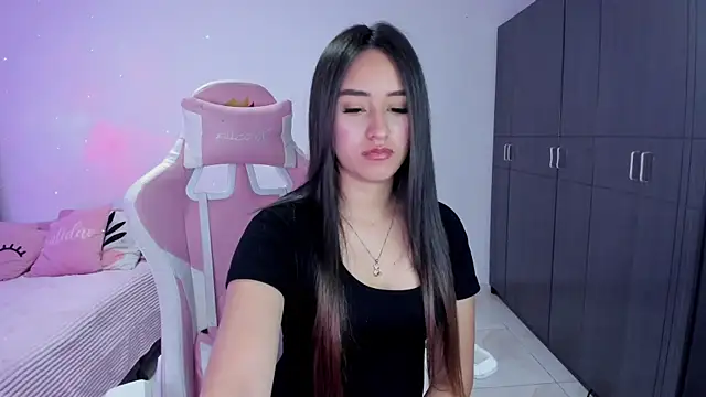 Tinylottie online show from 3, 11, 2025