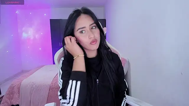 Tinylottie online show from 10, 4, 2026