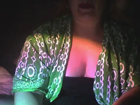queenqabriel online show from 8, 12, 2024