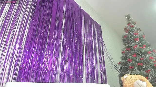Snapshot of Seductive_She_Wolf chatting on 6, 1, 2025 Seductive She Wolf online show from 6, 1, 2025