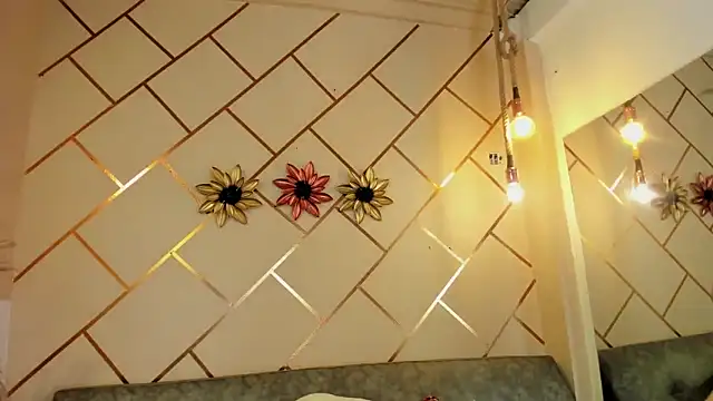 marianeporter   online show from 21, 4, 2026