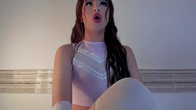 Sophia Cambpell online show from 16, 11, 2025