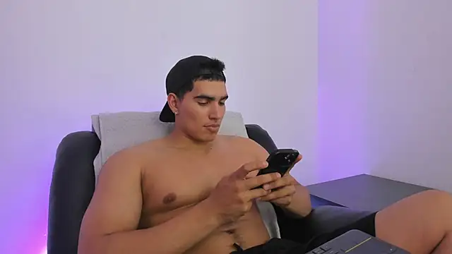 JamesGraay online show from 10, 2, 2025