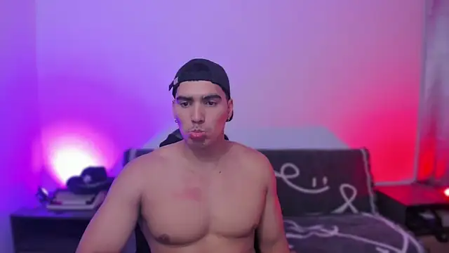 JamesGraay online show from 27, 4, 2026