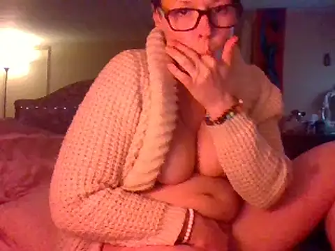 KatieBARBiE98 online show from 11, 1, 2025