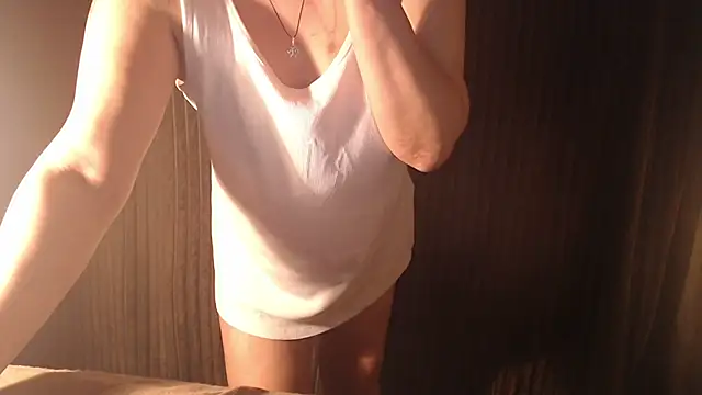 1BECHA1 online show from 12, 11, 2025