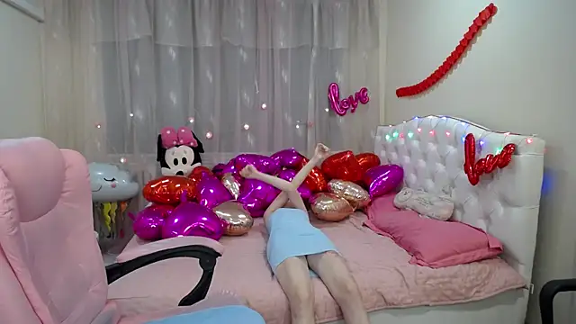 Snapshot of NikaStark_ chatting on 31, 1, 2025 NikaStark online show from 31, 1, 2025