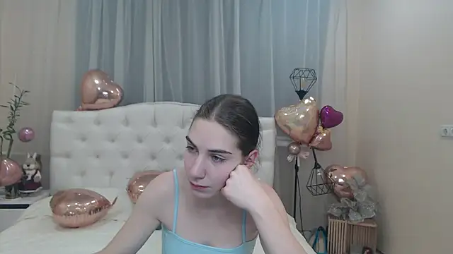 Snapshot of NikaStark_ chatting on 15, 2, 2025 NikaStark online show from 15, 2, 2025