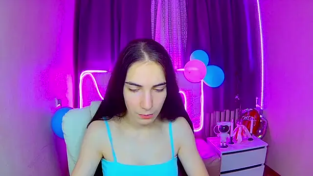 Snapshot of NikaStark_ chatting on 9, 10, 2025 NikaStark online show from 9, 10, 2025
