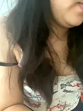 Snapshot of yassminsexy22 chatting on 18, 11, 2025 yassminsexy22 online show from 18, 11, 2025