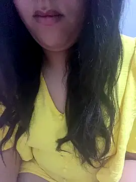 Snapshot of yassminsexy22 chatting on 30, 11, 2025 yassminsexy22 online show from 30, 11, 2025